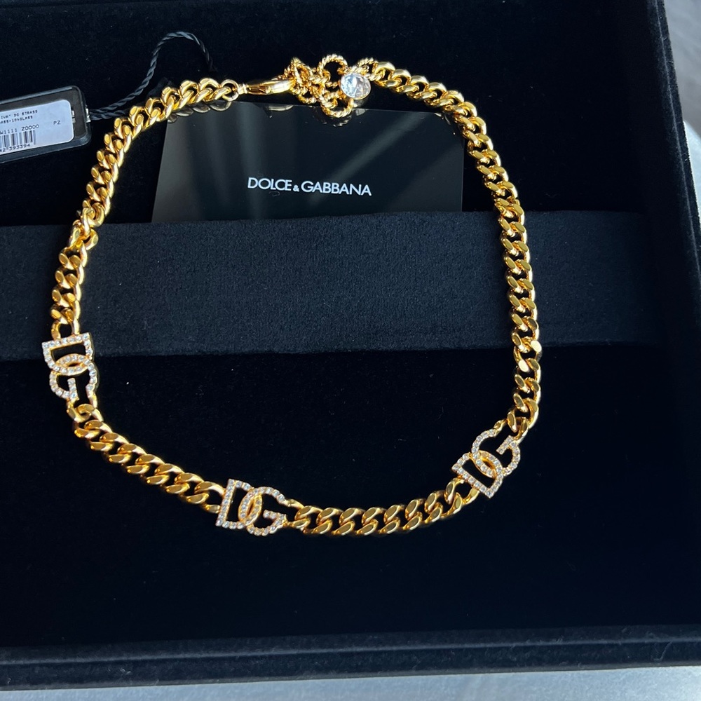 *NEW DOLCE AND GABBANA Link choker with rhinestones and DG logo.